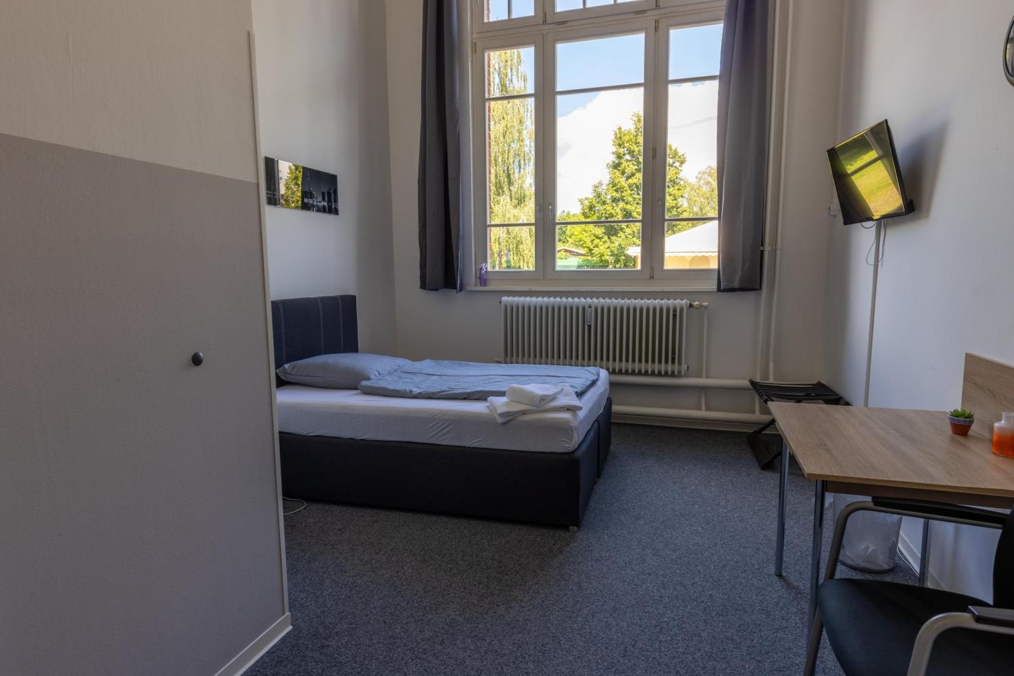Motel Home Wittenau Берлин Экстерьер фото